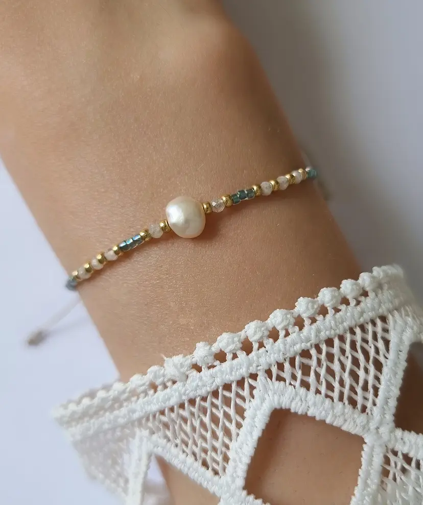 moonstone & freshwater pearl bracelet