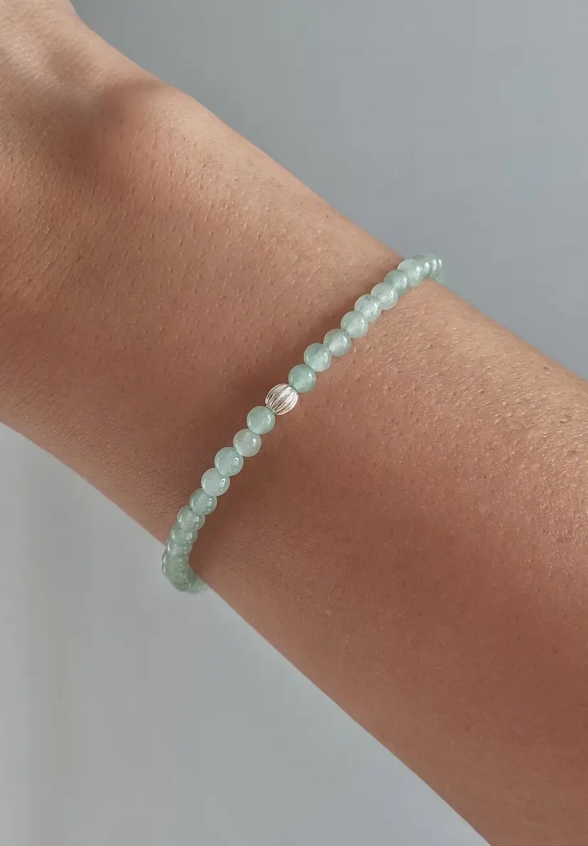 Semi-precious stone aventurine unisex beaded bracelet with sterling silver spacer bead & stainless steel clasp, waterproof