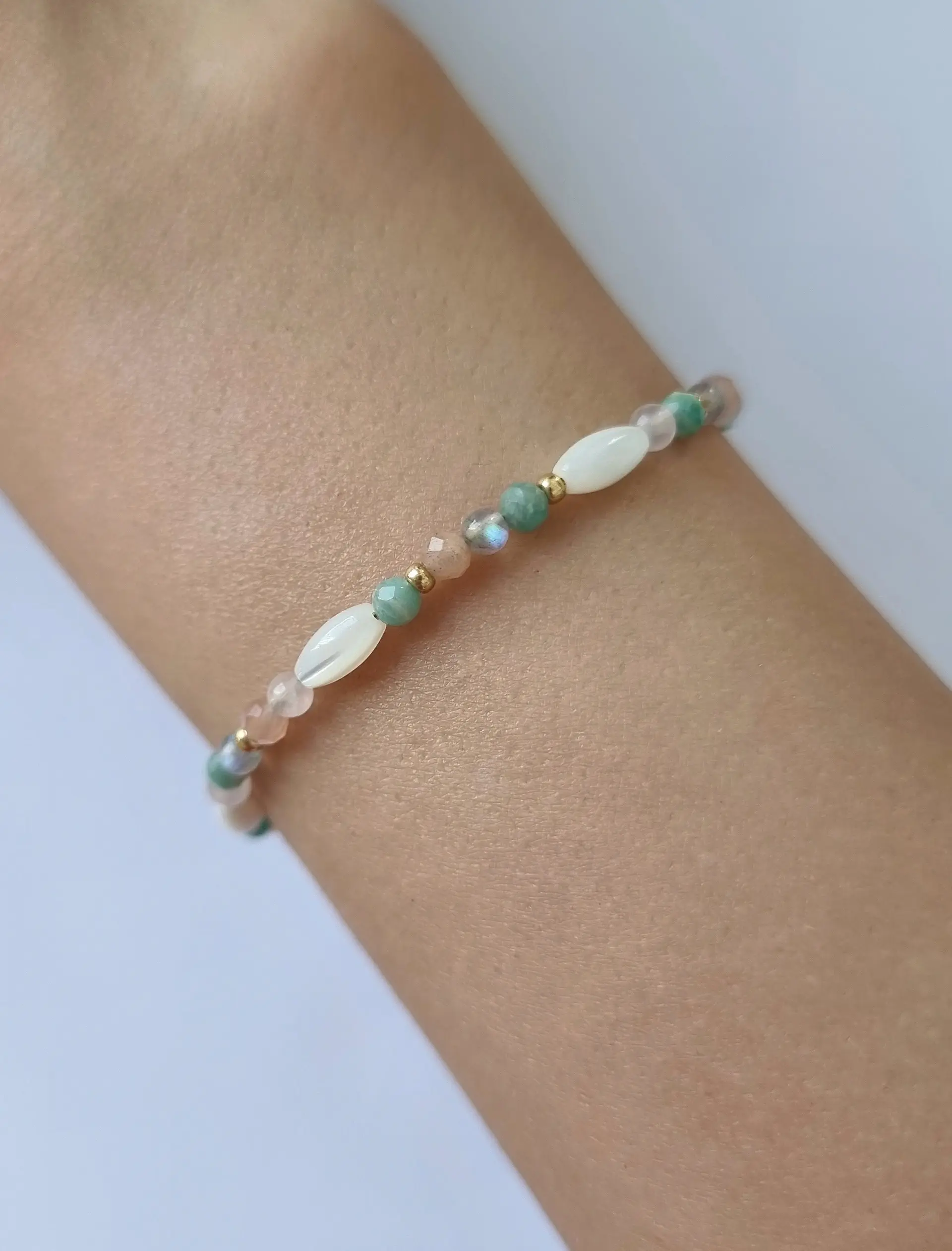 Soft Summer Bracelet Semi-precious stones Aventurine, Amazonite, Rose Quartz, Labradorite & Sunstone