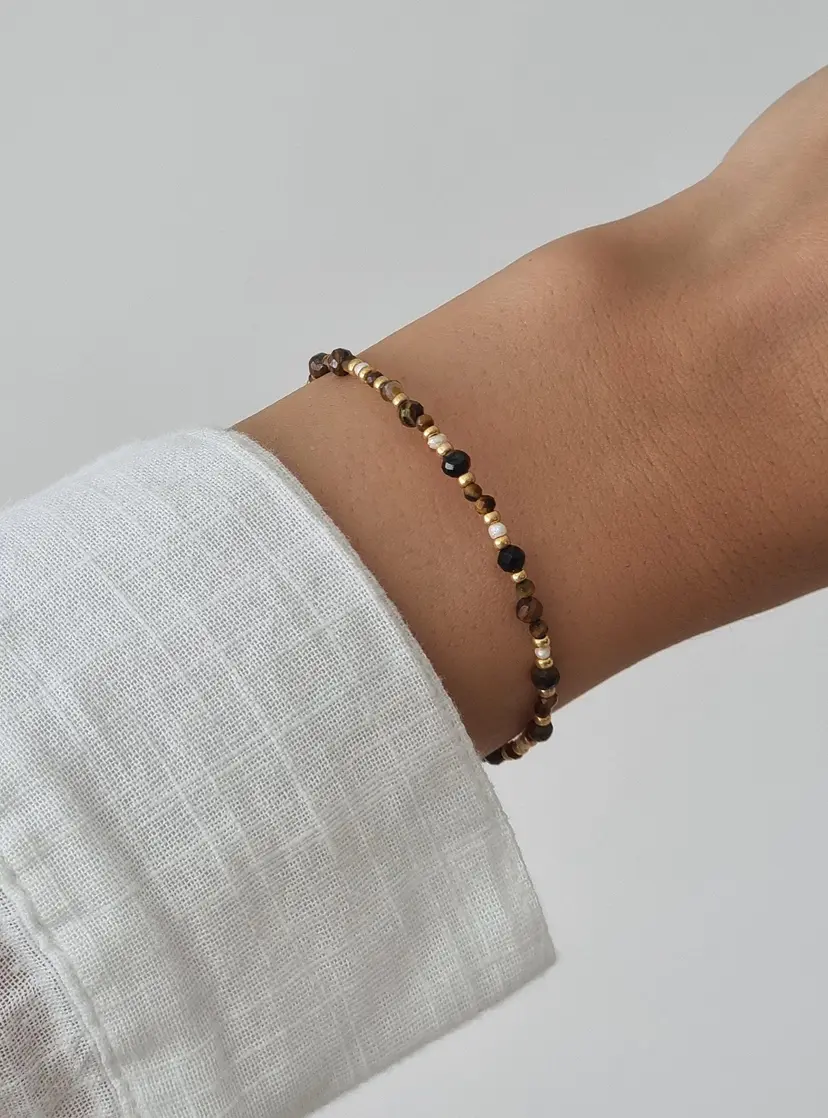 Tiger's eye beaded bracelet with freshwater pearls & gold-plated Miyuki beads, stainless steel clasp