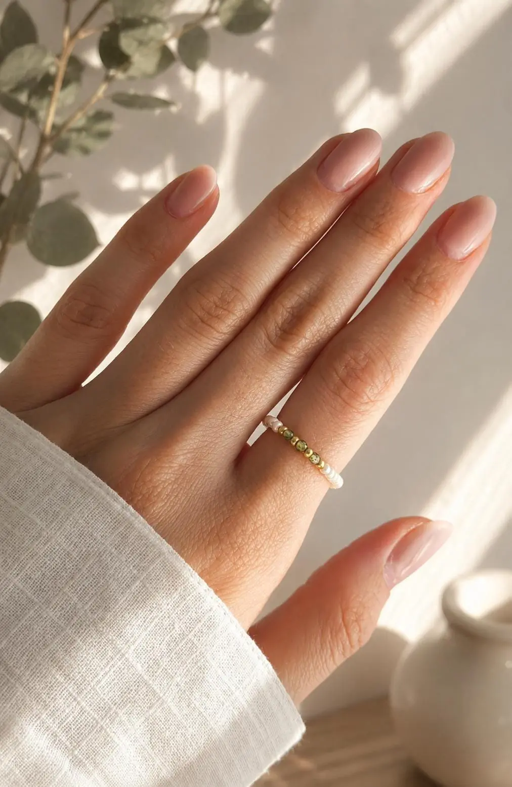 Delicate elastic beaded ring with olive green crystal beads & gold-plated Miyuki beads - Gift