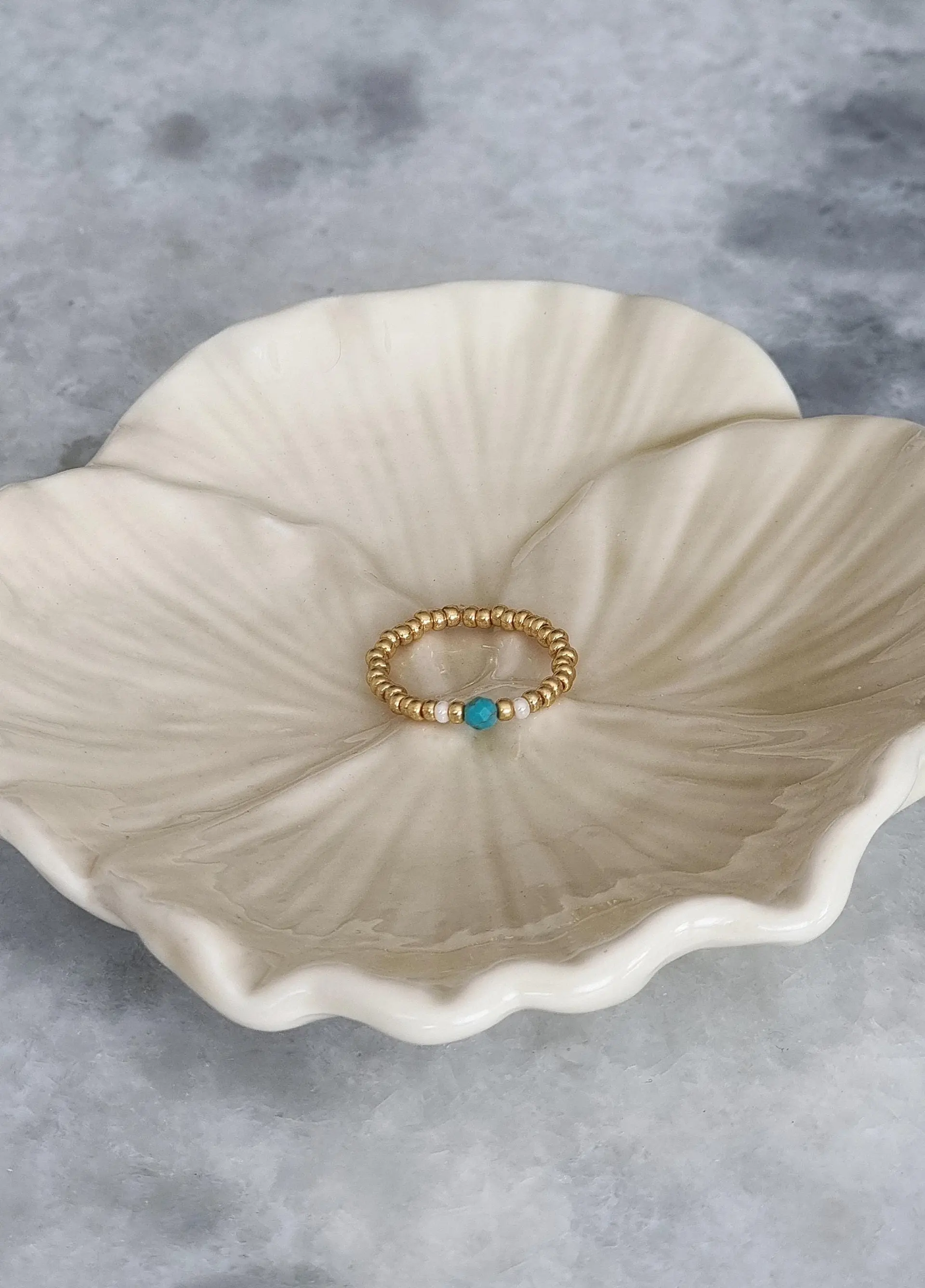 Delicate elastic pearl ring with a turquoise stone, gold-plated Miyuki beads, gift